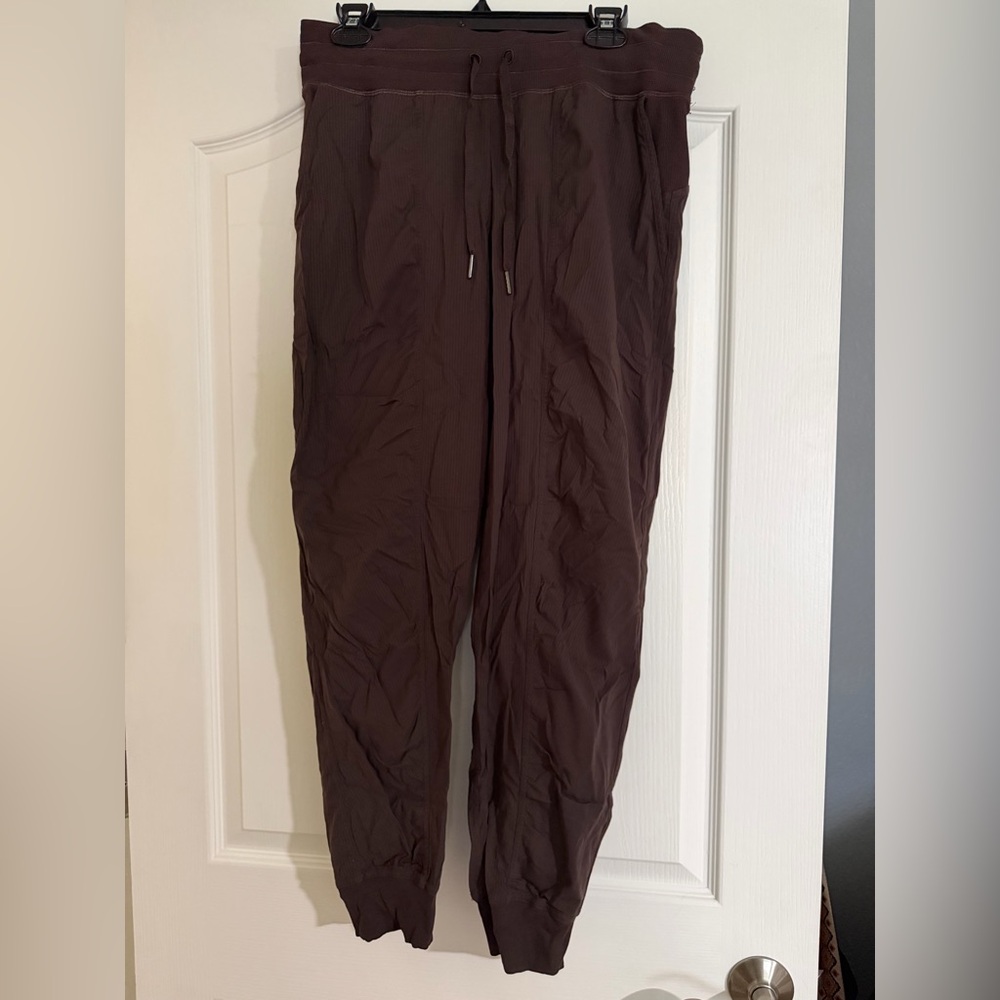 lululemon athletica Women’s Dark Brown Dance pant